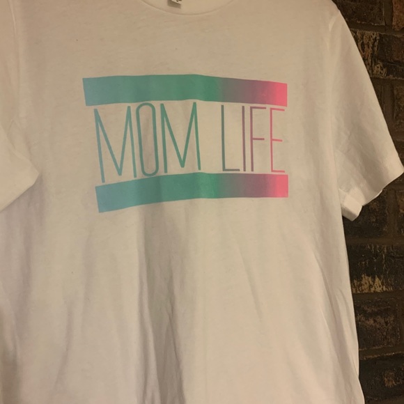 Mom Life tee M NEW - Picture 2 of 5